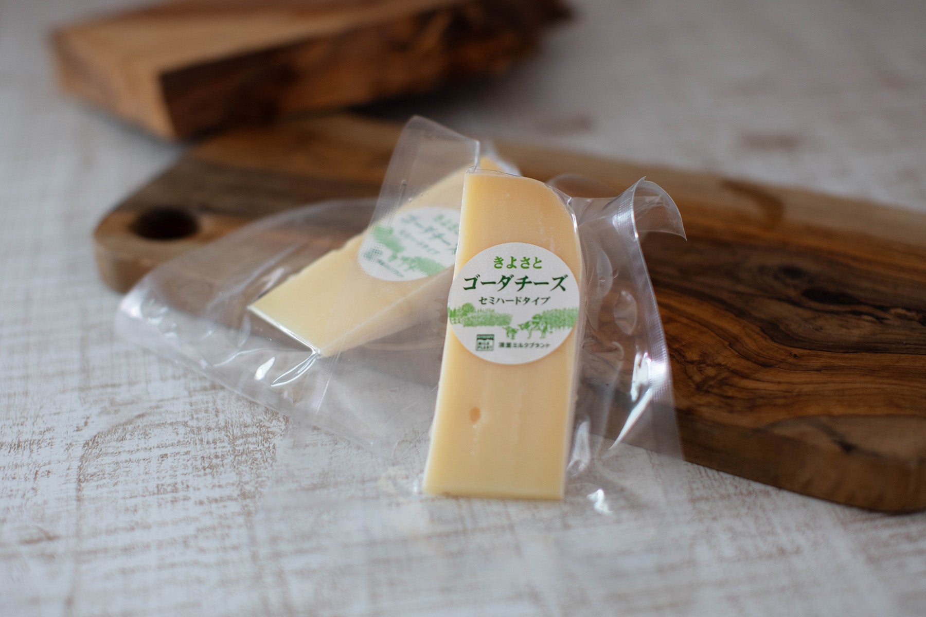 【山梨県／清里ミルクプラント】特定農場の高品質な生乳を「ノンホモ製法」低温殺菌処理牛乳本来の風味と栄養素が生きている牛乳